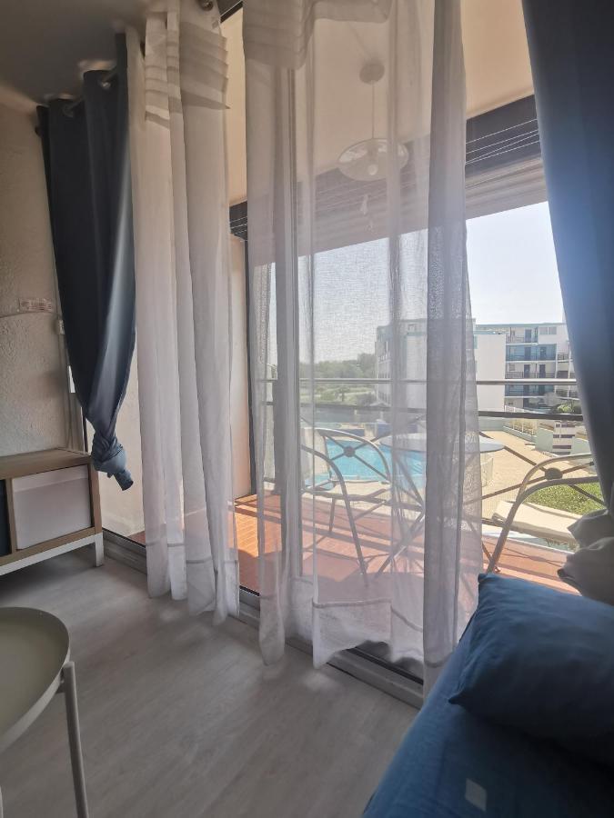 Studio Meuble 4 A 6 Couchages Residence Le Lagon Bleu Le Grau Du Roi 外观 照片